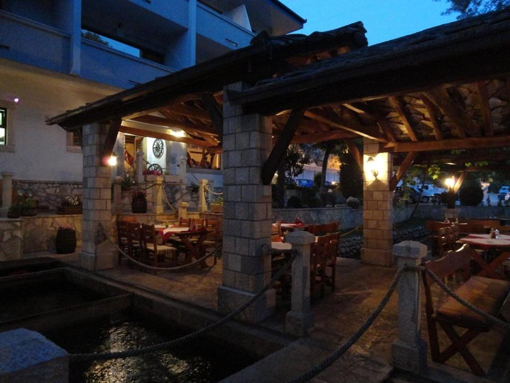 Spa&Hotel Studenac 特雷比涅 外观 照片