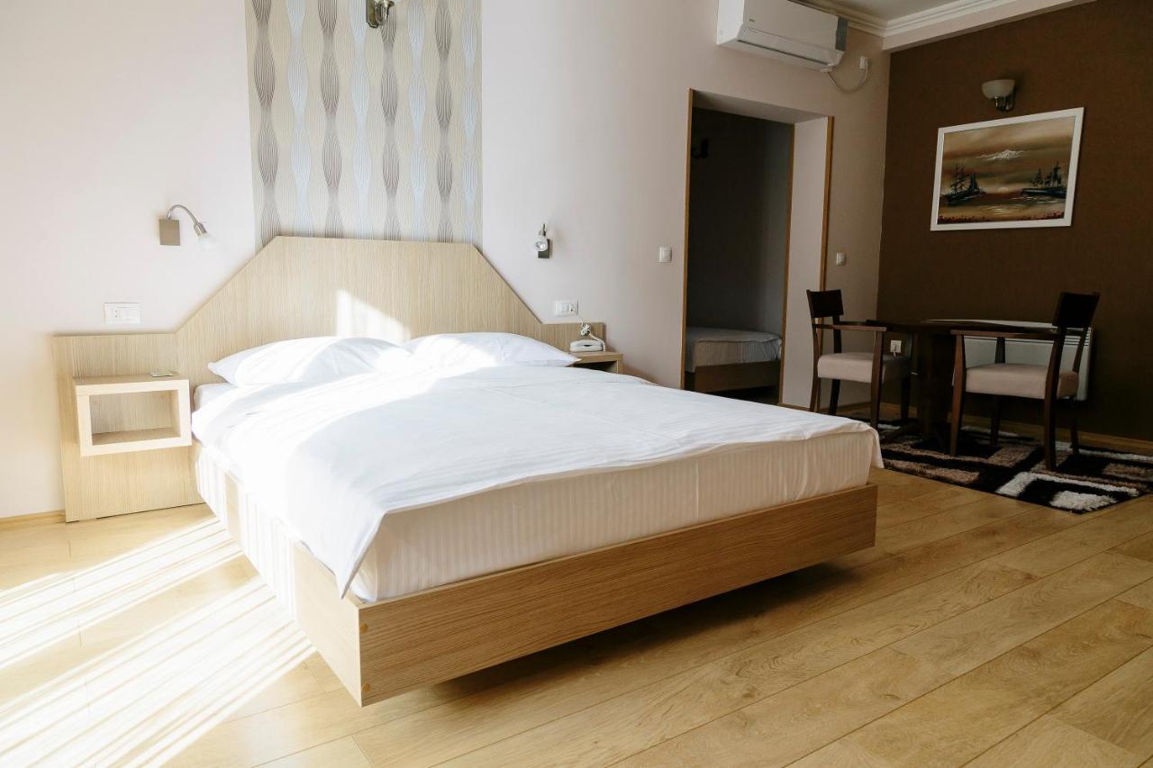 Spa&Hotel Studenac 特雷比涅 外观 照片